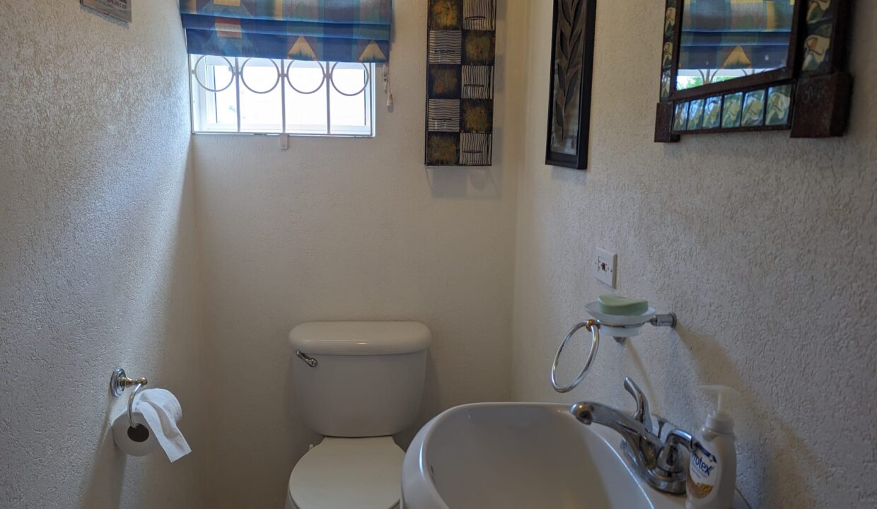 0c8dd4e9-8e56-400d-92e3-9d80692bea34