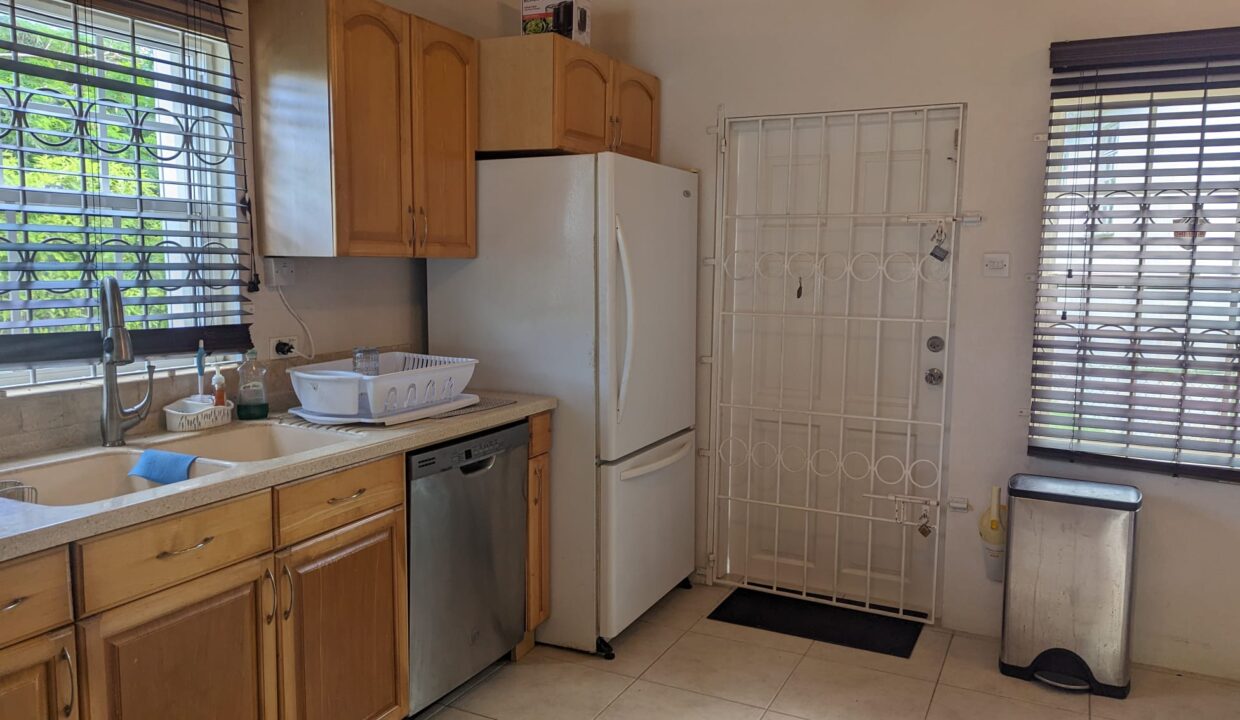 18329b5e-0068-4c77-9878-d6a7fae13b4d