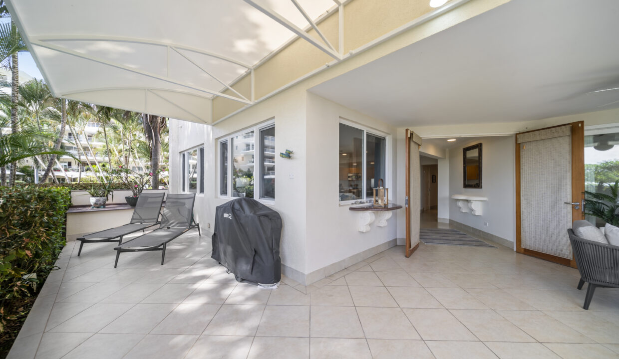 Palm_Beach_104-2[1]