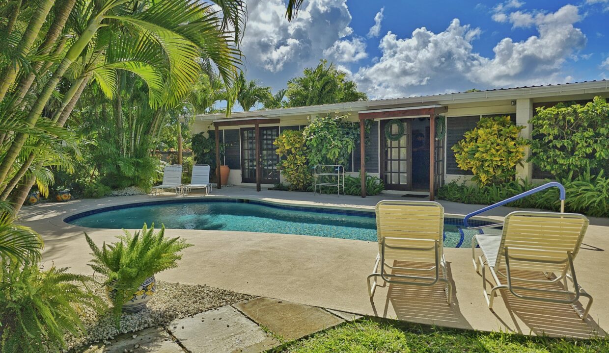 Sunset Crest, 122 Poui Ave, House for sale, Barbados 1