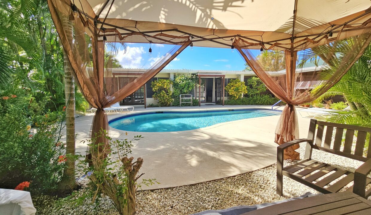 Sunset Crest, 122 Poui Ave, House for sale, Barbados 5