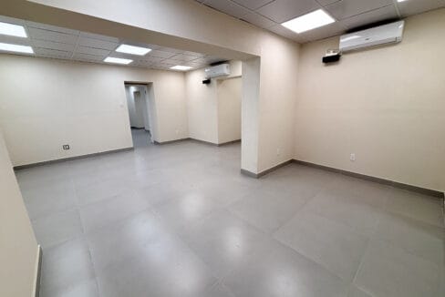 9 Suite 2 room 2
